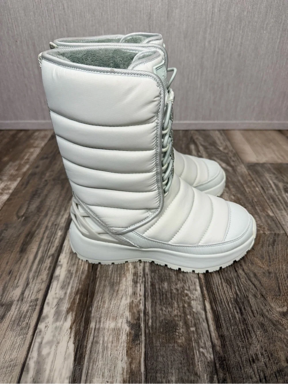 Kizik stylish quilted